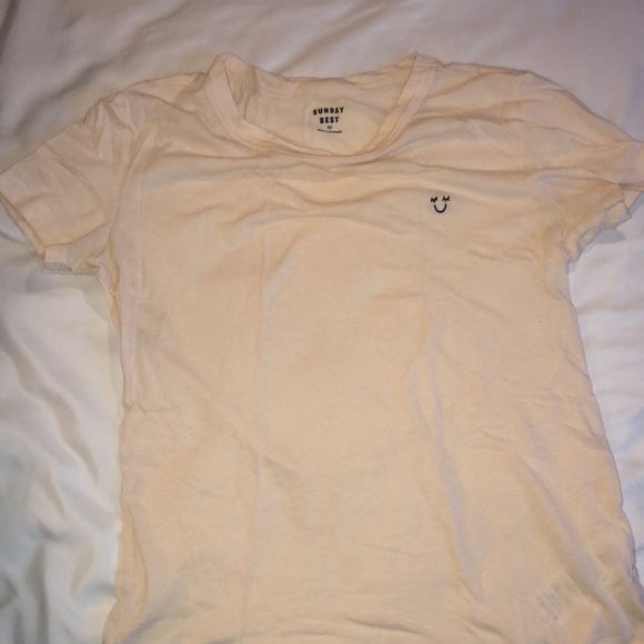 Sunday best Aritzia t shirt - free with any purchase - Picture 1 of 4